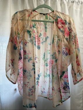 Express Sheer Floral Kimono Cardigan in Cream and Pink